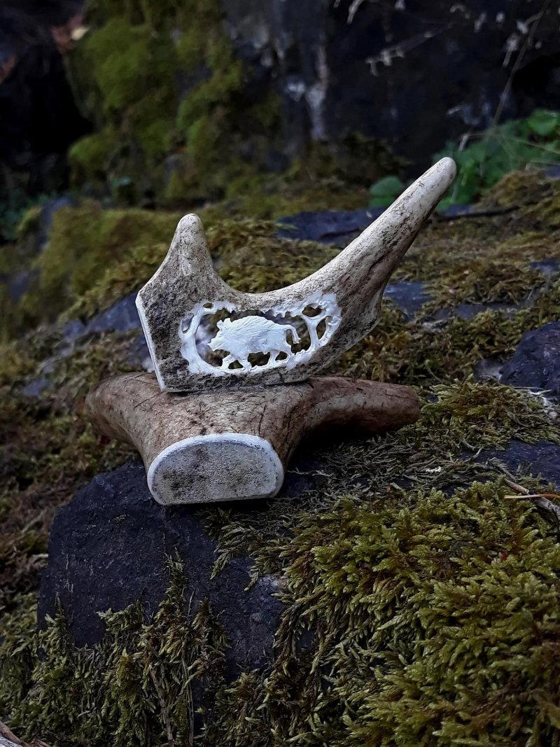 A few new hand-carved antler pieces!