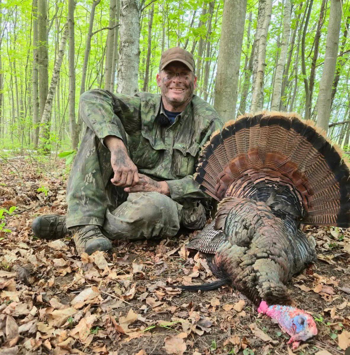 Shane Simpson — Public-Land Hunting Influencer & Blogger | The Callie Chronicles & Deer Tracking