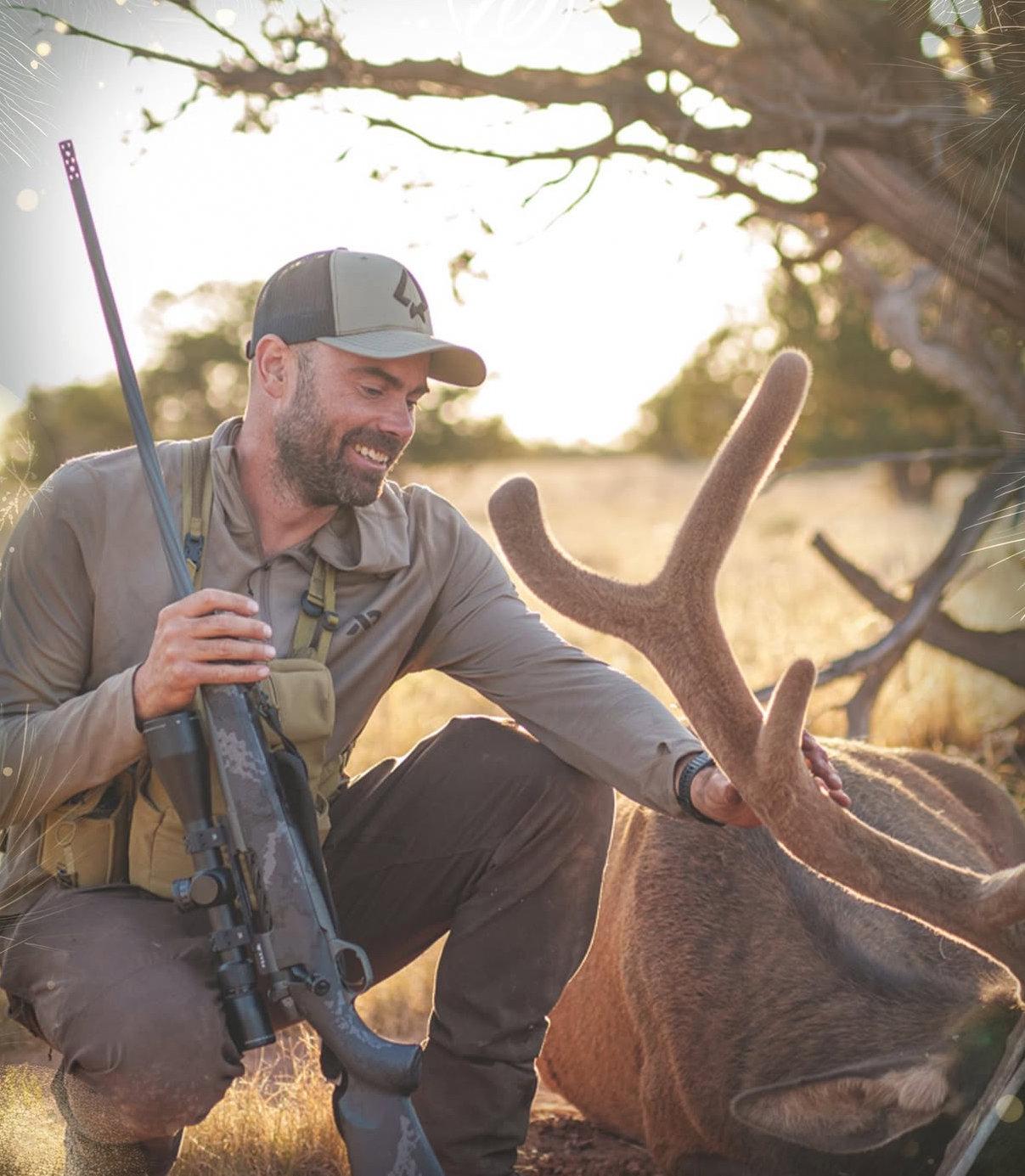 Remi Warren is one of the most famous solo hunters in the world