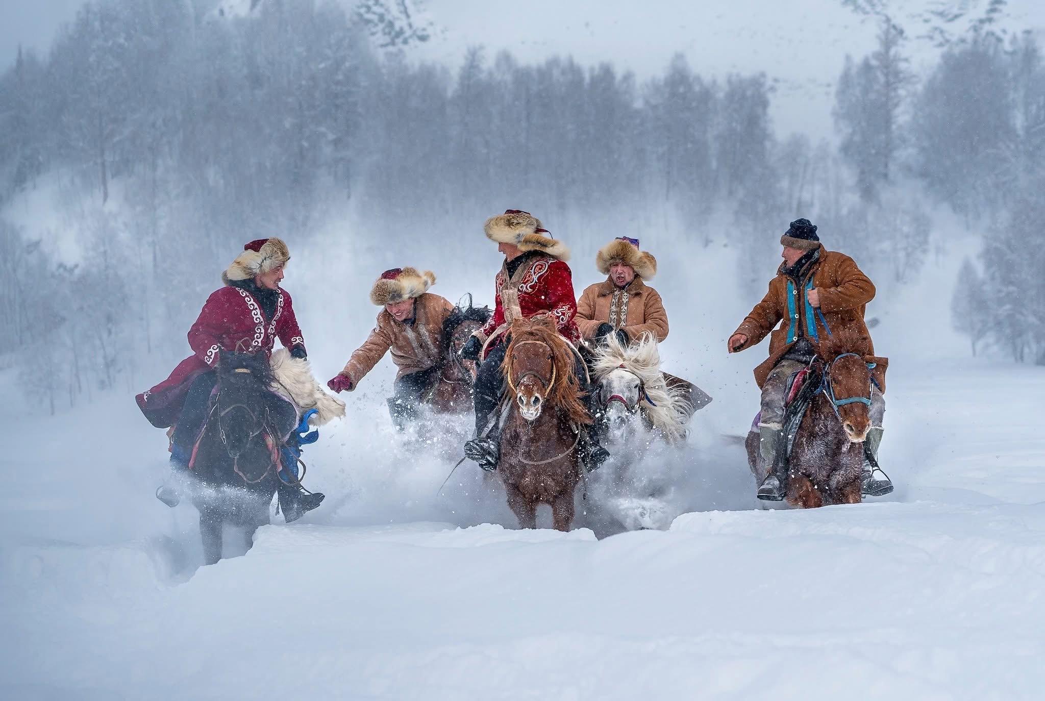 📷 Ice-Snow Festival in Northern Xinjiang 🇨🇳