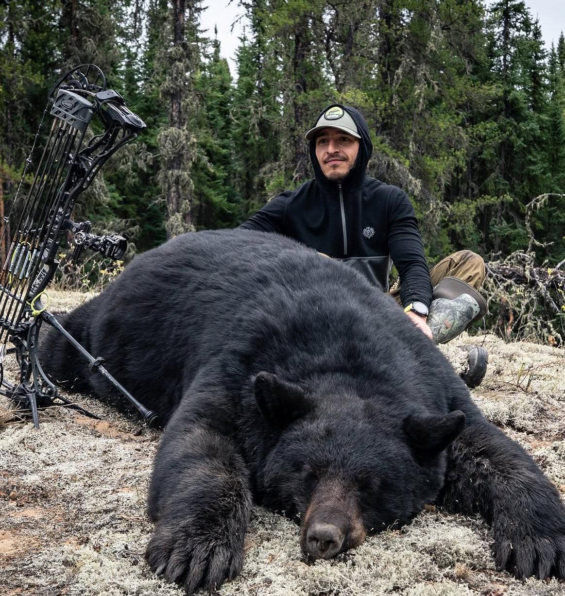 Dan Staton (ElkShape): Elite Bowhunter, Fitness Coach, and Hunting Influencer