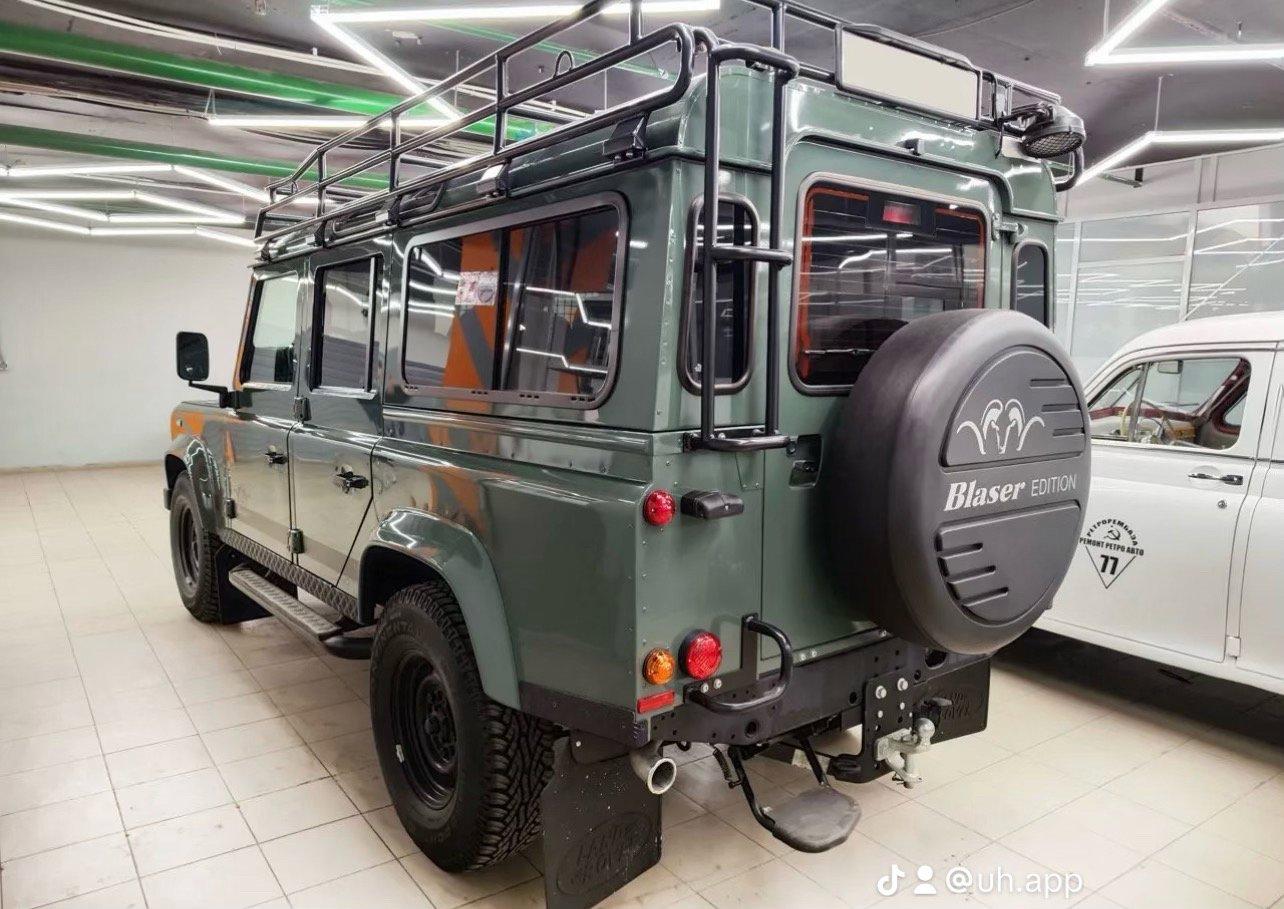 The Land Rover Defender Blaser Edition (1 of 100) - Ultimate Off-Road Luxury