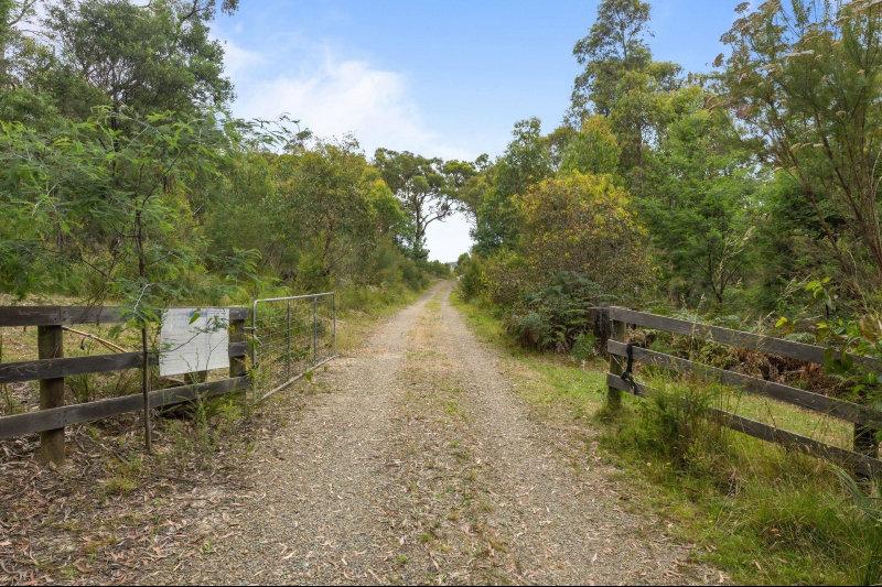 For Sale: "Chum Creek" - Where Space & Tranquility Live