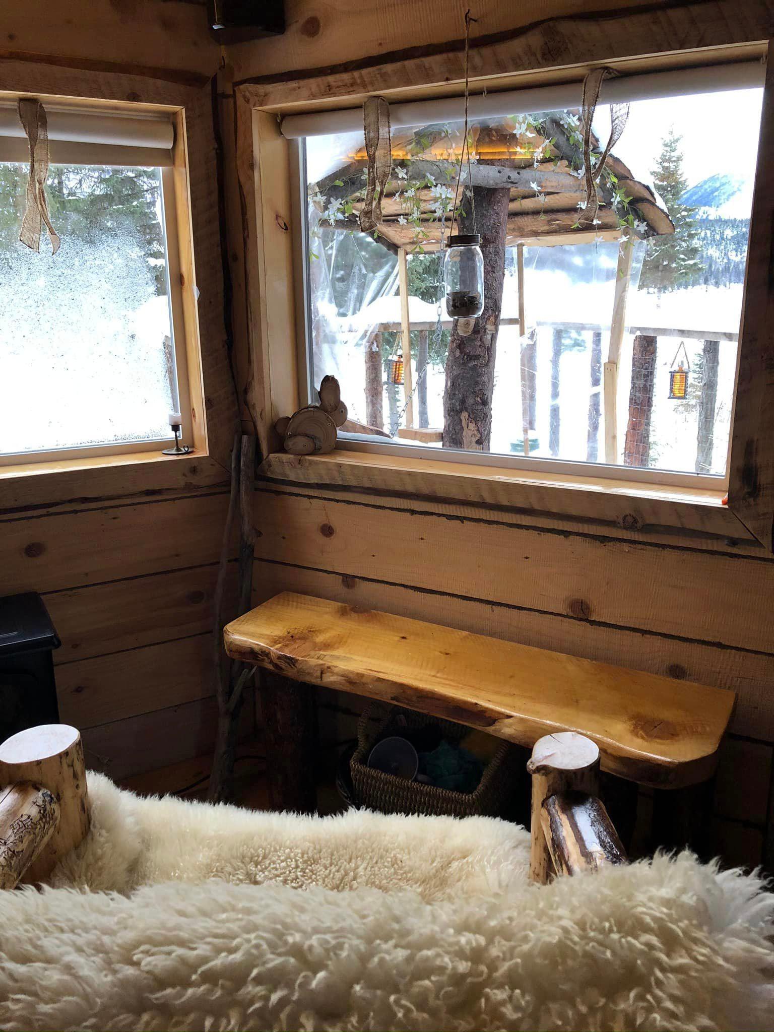 Several folks asked me to post pix of the treehouse I built here on my property.