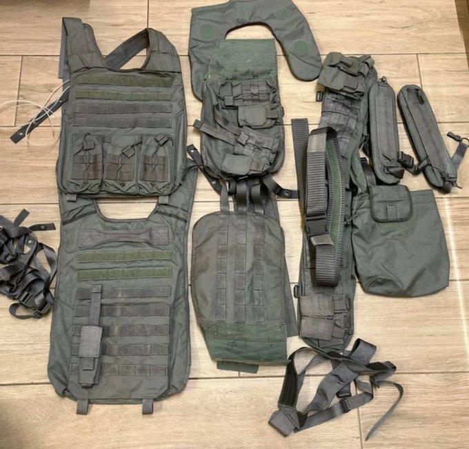 Classcom topaz armor set (no inserts)