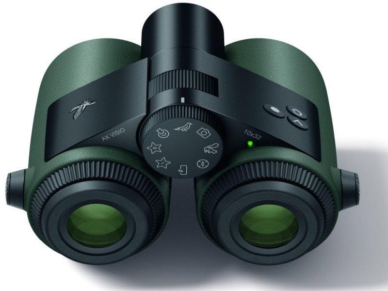 Na pultech obchodů se v minulých dnech zabydlel první chytrý dalekohled Swarovski Optic AX Visio, který využívá umělou inteligenci (AI).