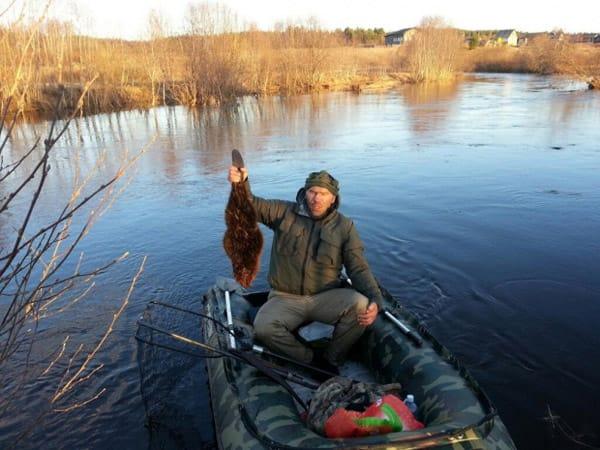 Николай Валуев на охоте в Архангельской области добыл медведя, бобра и уток.