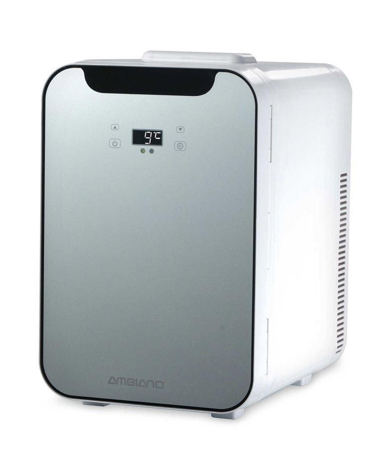 Aldi's Mini Fridge Is Perfect For Stashing Snacks And Drinks This Summer