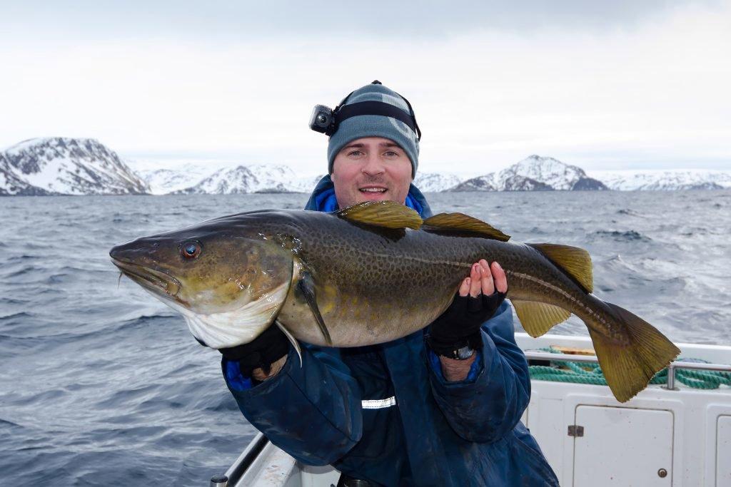 6 AMAZING PLACES TO GO FRESHWATER FISHING IN NORWAY
