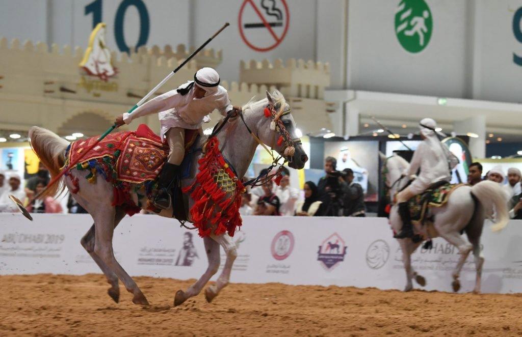 ADIHEX - КРУПНЕЙШАЯ ВЫСТАВКА ОХОТЫ И КОННОГО СПОРТА НА БЛИЖНЕМ ВОСТОКЕ.