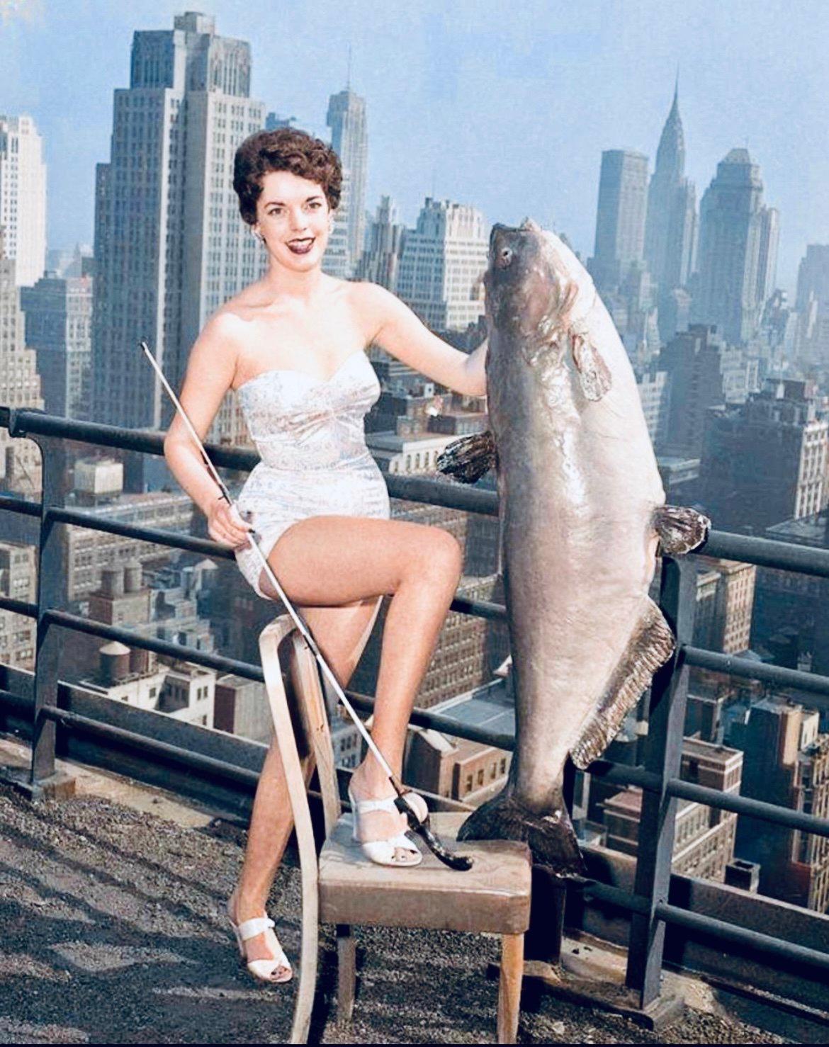 Miss National Catfish Queen.