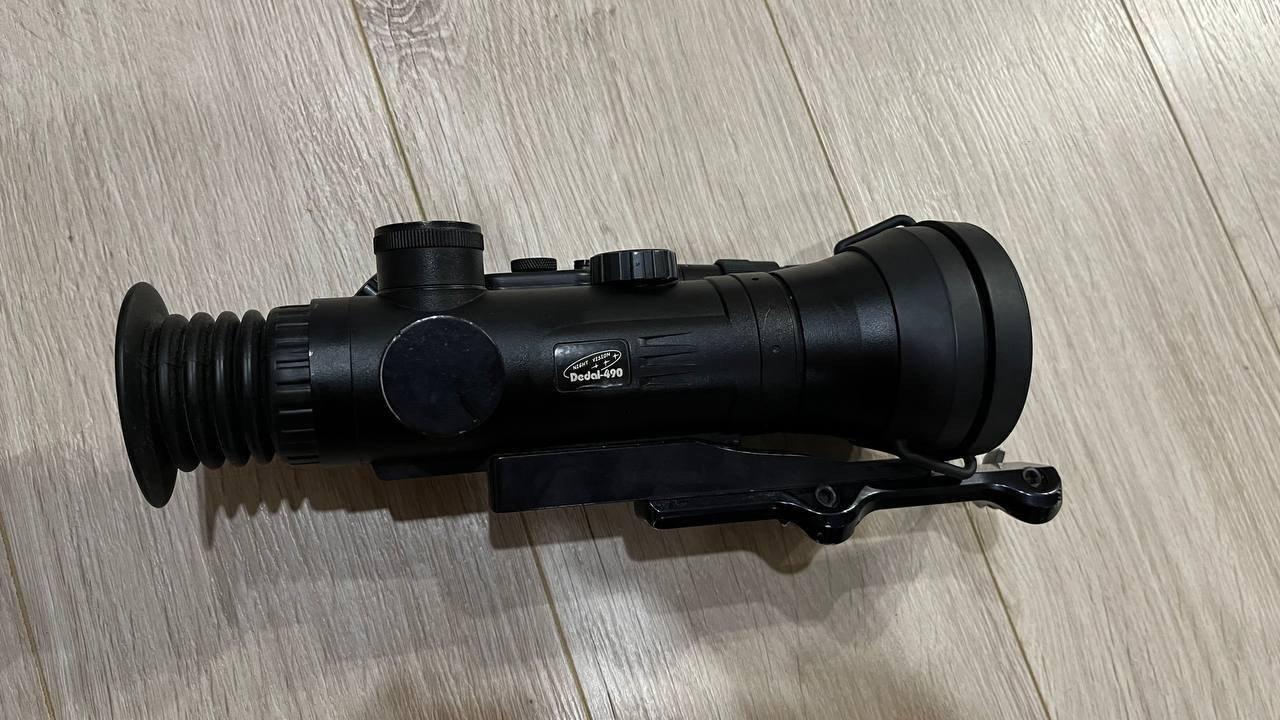 Review of Dedal 490(3+) Night Vision Scope with Integrated Invisible Nivis Illuminator