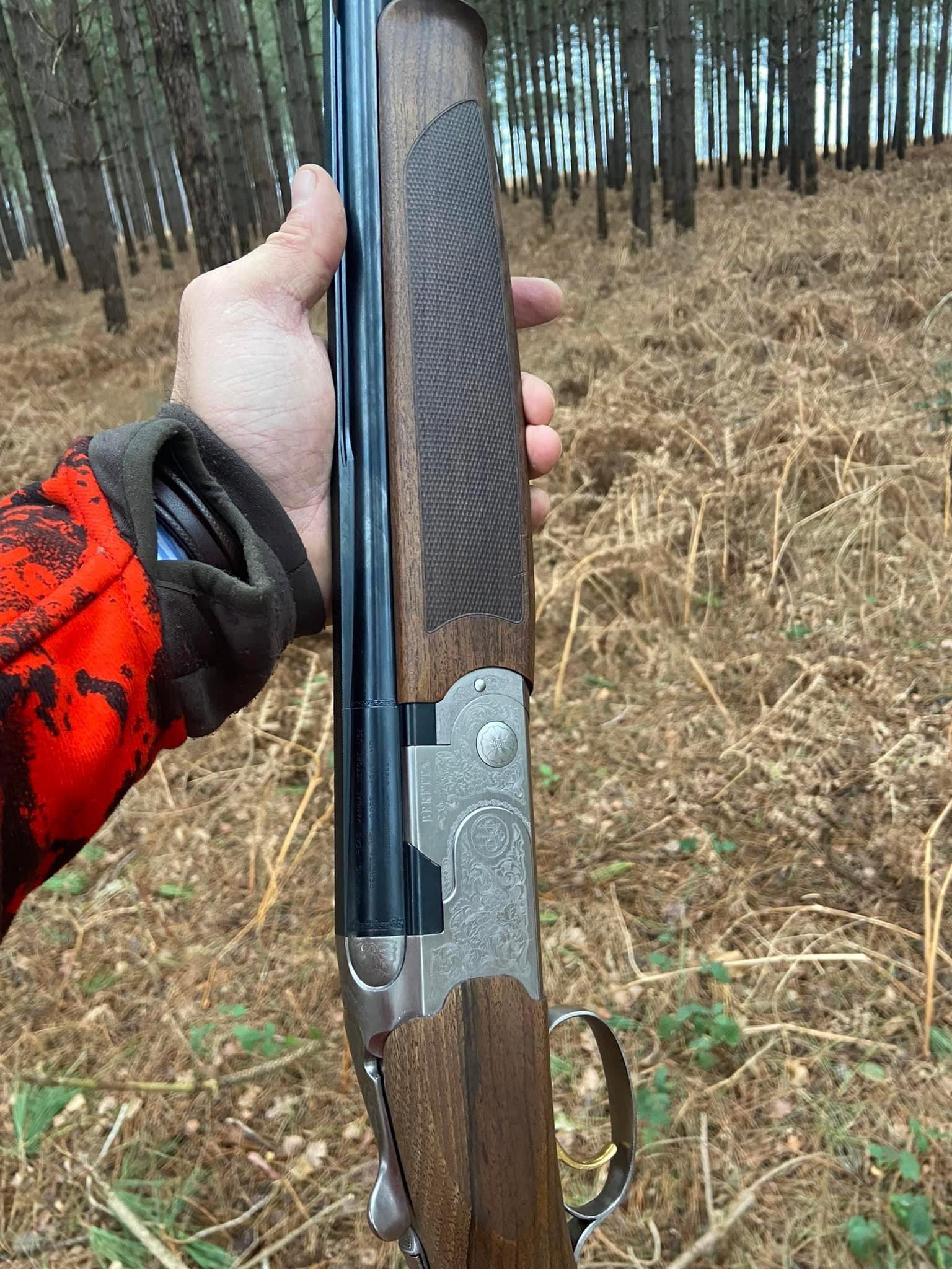 Une bonne journée de réussite et de rigolade, l’occasion de sortir le beretta aux petits gibiers avant les fêtes, j’aurais l’occasion de prélever deux bécasses et deux faisans, beaucoup d’oiseaux de vu concernant les bécasses c’était excellent, mais j’ai fait mon plus beau loupé sur un faisan je peux vous le dire 🤣 