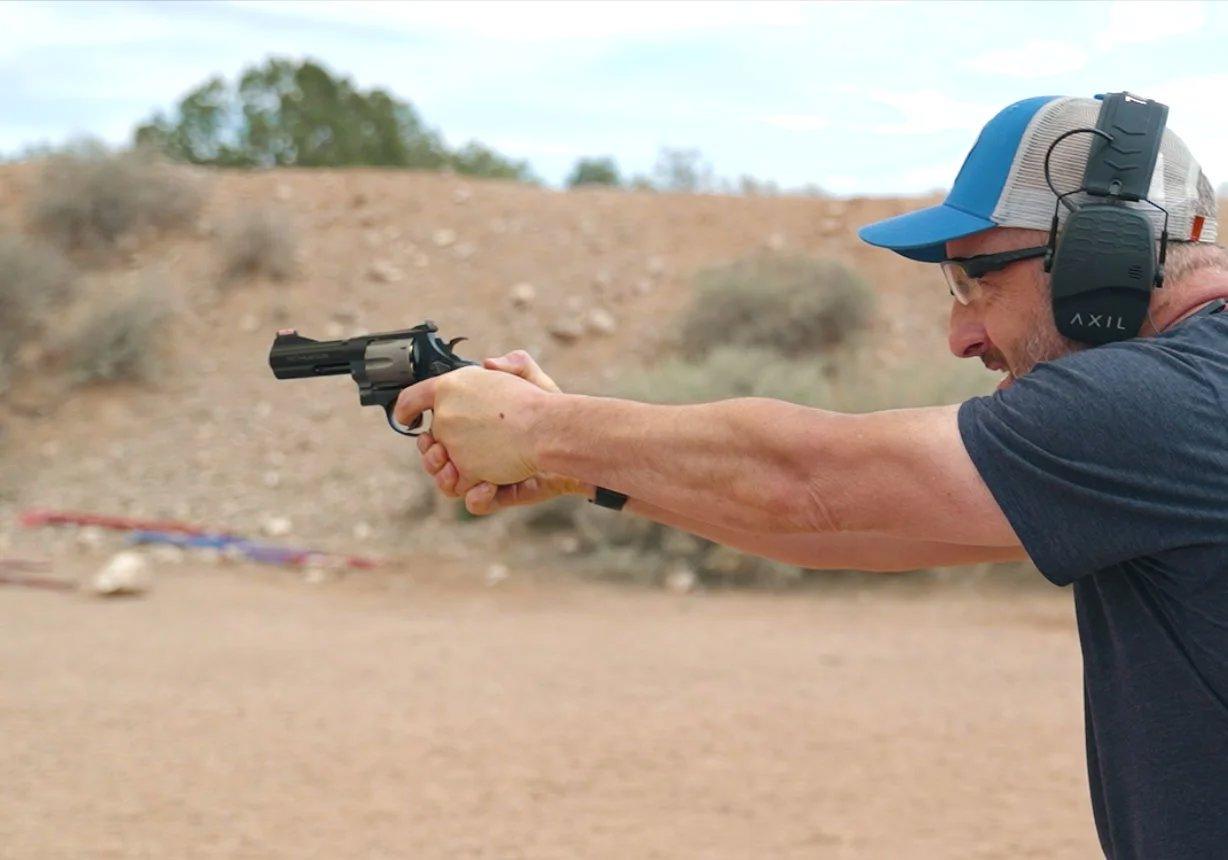 Bear Gun Shootout: The Drill