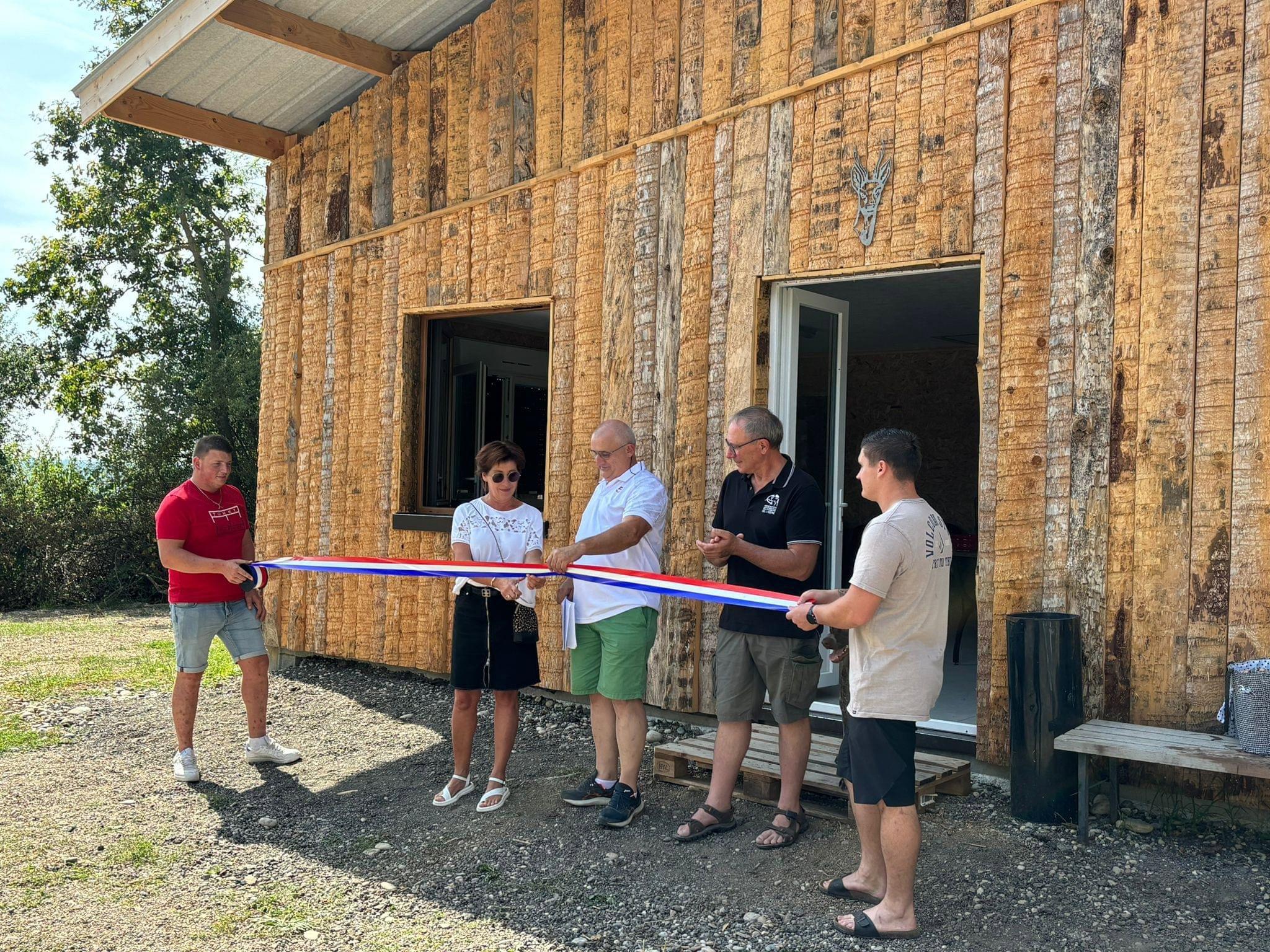 𝗜𝗻𝗮𝘂𝗴𝘂𝗿𝗮𝘁𝗶𝗼𝗻 𝗱𝘂 𝗻𝗼𝘂𝘃𝗲𝗮𝘂 𝗹𝗼𝗰𝗮𝗹 𝗱𝗲 𝗰𝗵𝗮𝘀𝘀𝗲 𝗮̀ 𝗖𝗵𝗲̀𝘇𝗲𝗻𝗲𝘂𝘃𝗲 !