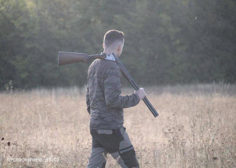 Suite à l’invitation de l’ADJC 79, pas moins de 22 jeunes chasseurs se sont réunis sur l’ACCA de Chenay (79) pour cette matinée de chasse anticipée à la caille des blés.