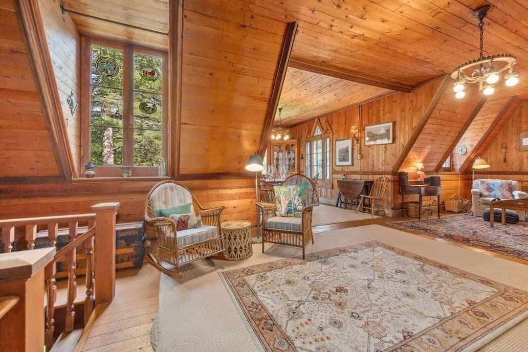 41 Airport Rd, Keene Valley, NY 12943