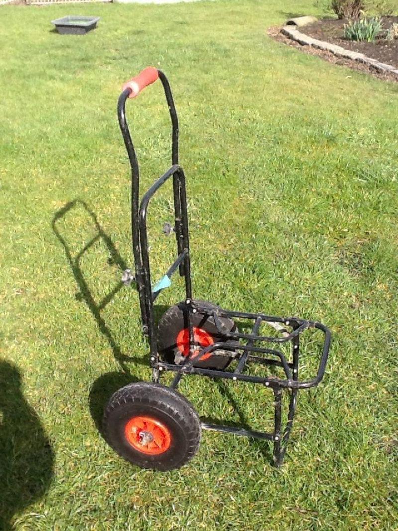 Vends chariot de transport pour pêche ou chasse (me contacter par MP) 40euros