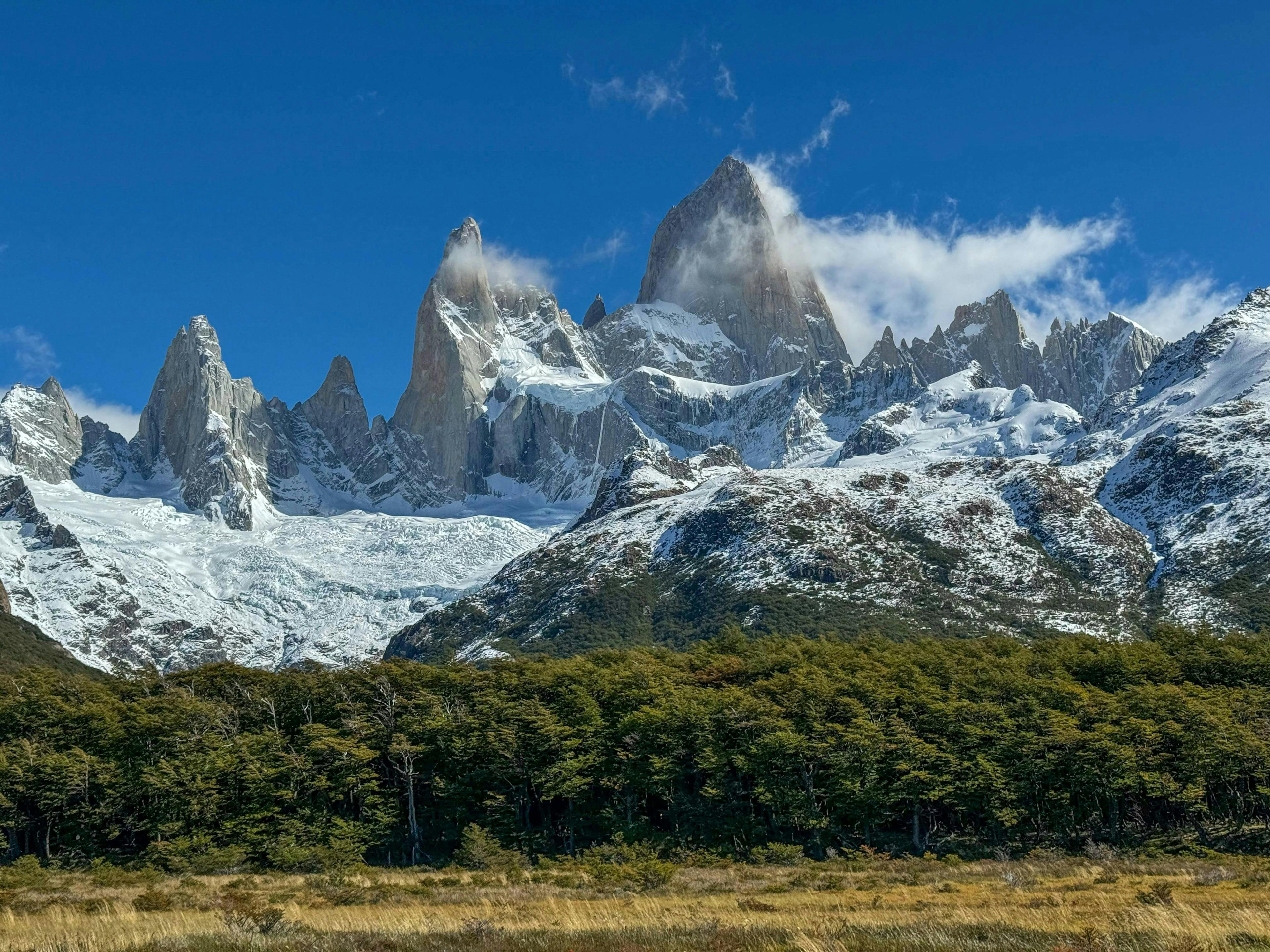 Caza en Salsa: exploración de geografía, temporadas de caza, demografía de la región y cazadores, características de caza y datos interesantes