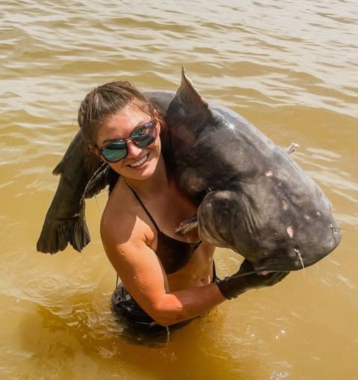 Hannah Barron — hunter, blogger, and wildlife star: how “Catfish Girl” inspires millions