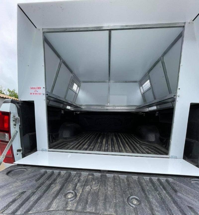Je met en vente se Superbe 🤩 hard top pour dmax simple cab ✅