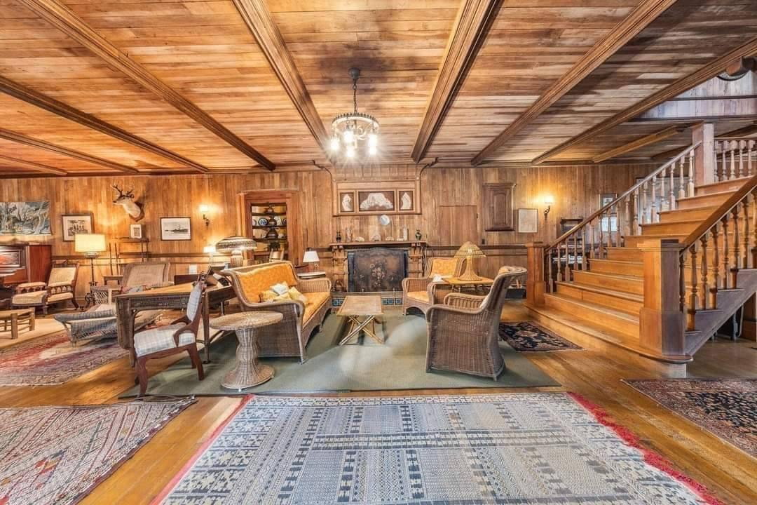 41 Airport Rd, Keene Valley, NY 12943