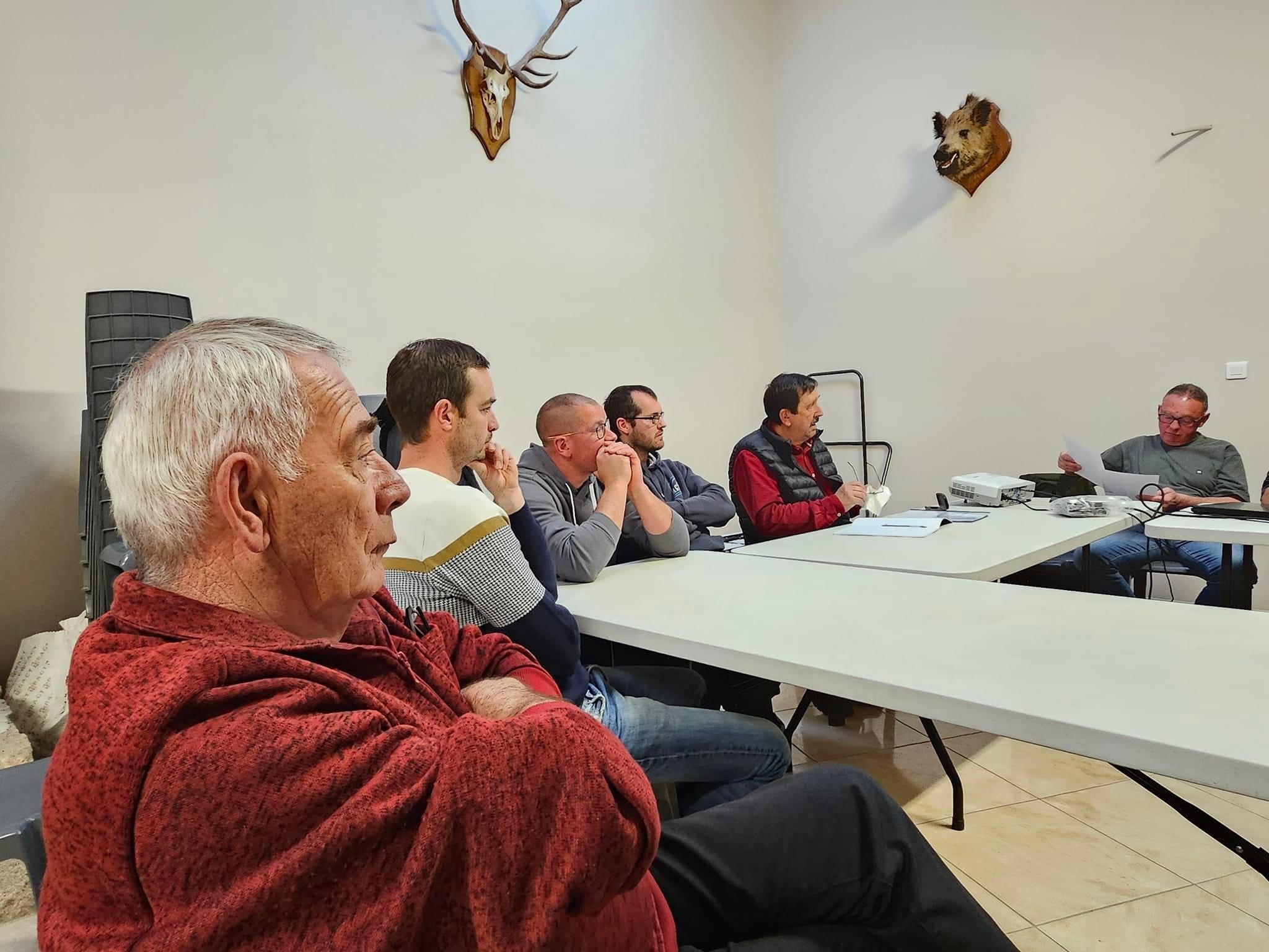 Réunion du CA de l'Afaccc 12 hier soir, au programme bilan des concours 2024, préparation des concours 2025 (avec des nouveautés !!!!😉👍) et préparation se votre bulletin de liaison qui sera envoyé par mail prochainement 😉