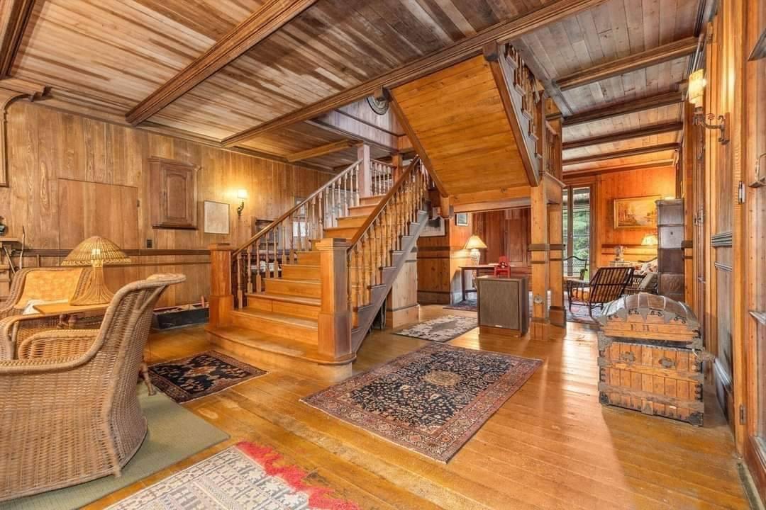41 Airport Rd, Keene Valley, NY 12943