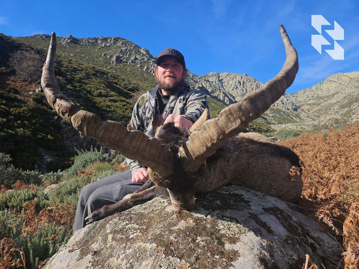 Spain: ibex, chamois, deer, birds