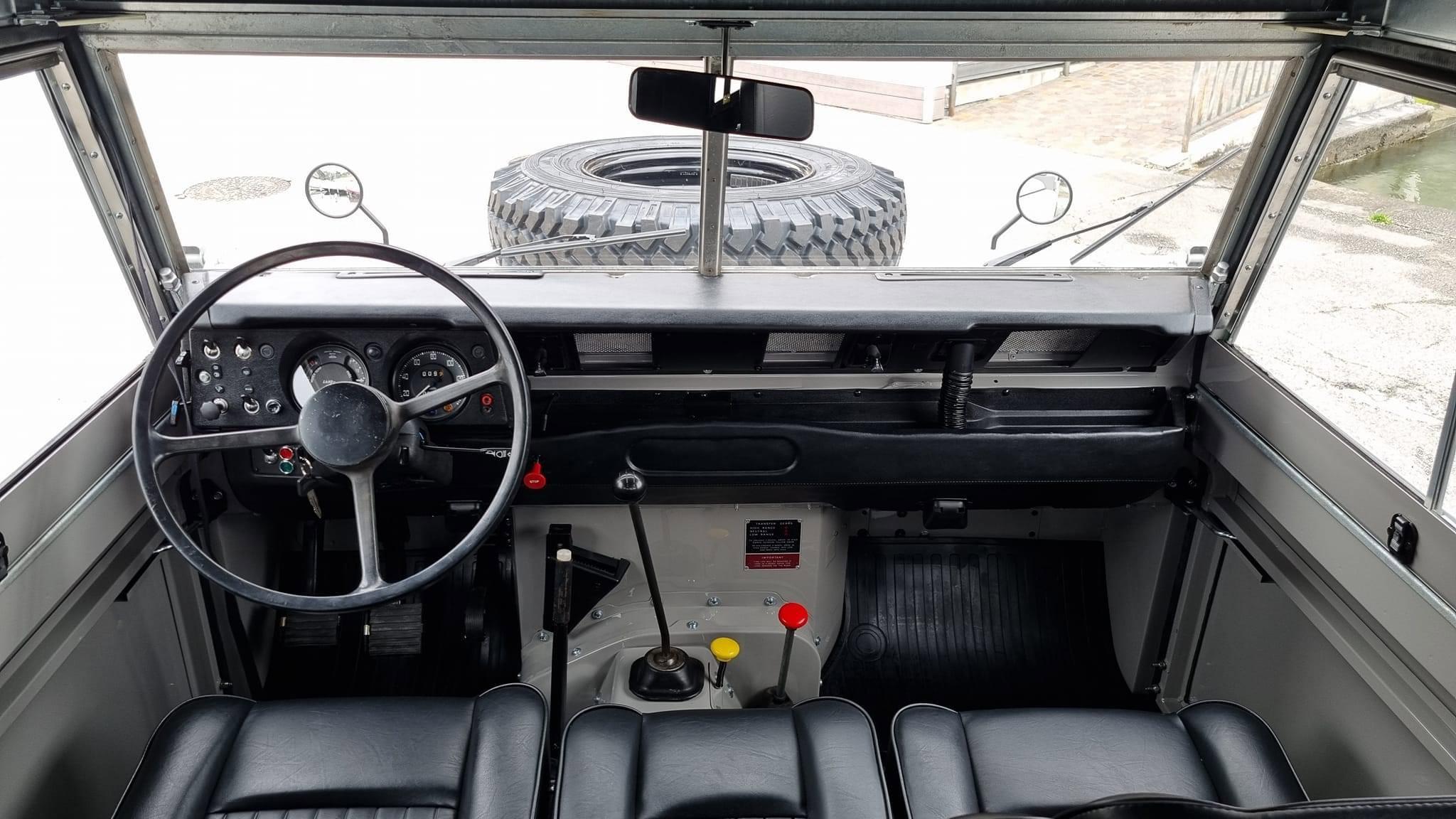 Land Rover 88 serie III diesel 1983.