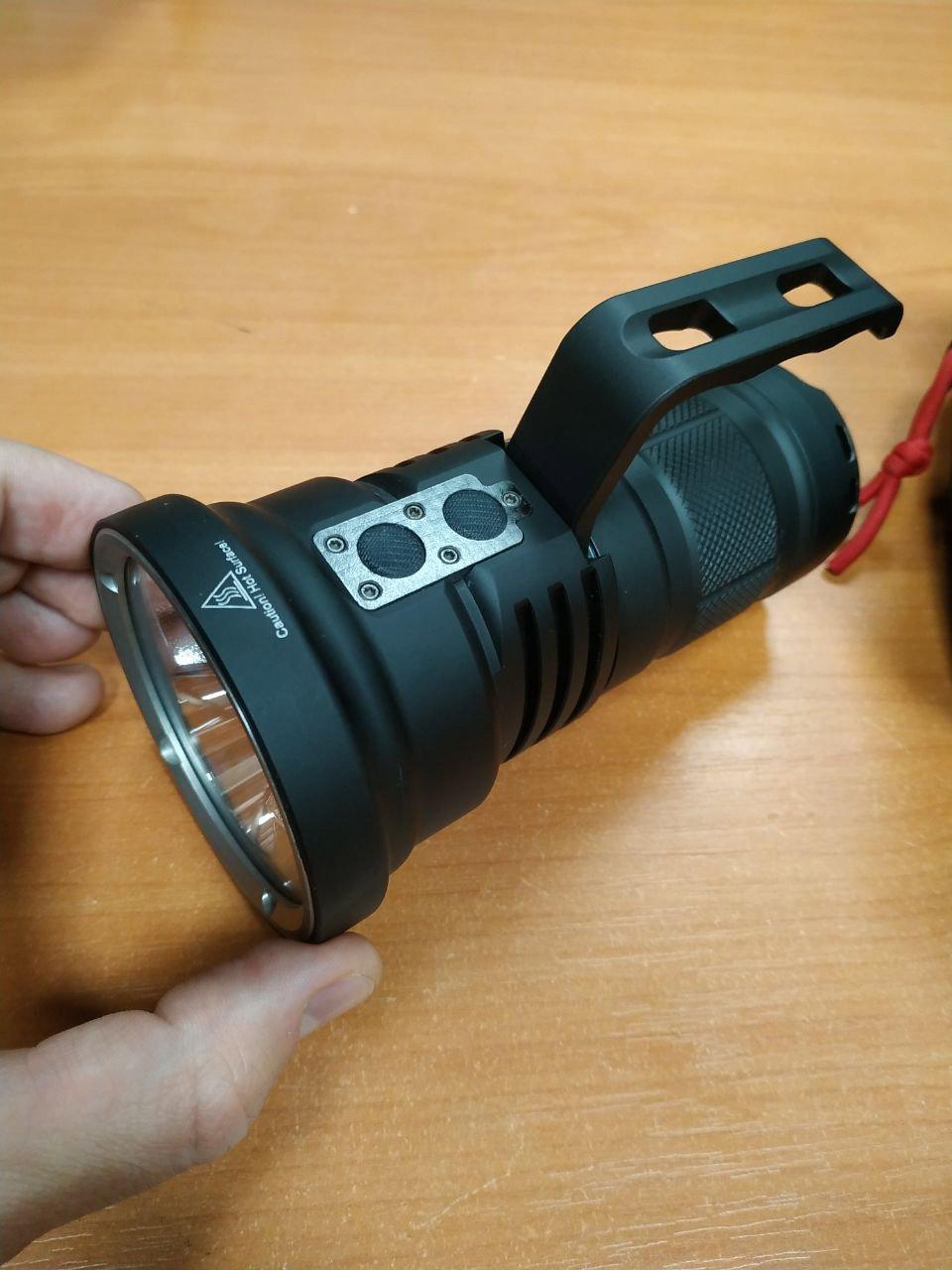 Niwalker NOVA Searchlight - 5233 Lumens Review