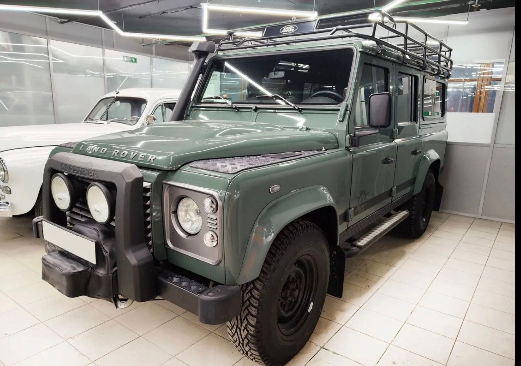 Оригинальная версия Land Rover Defender Blaser Edition, № 25 из 60