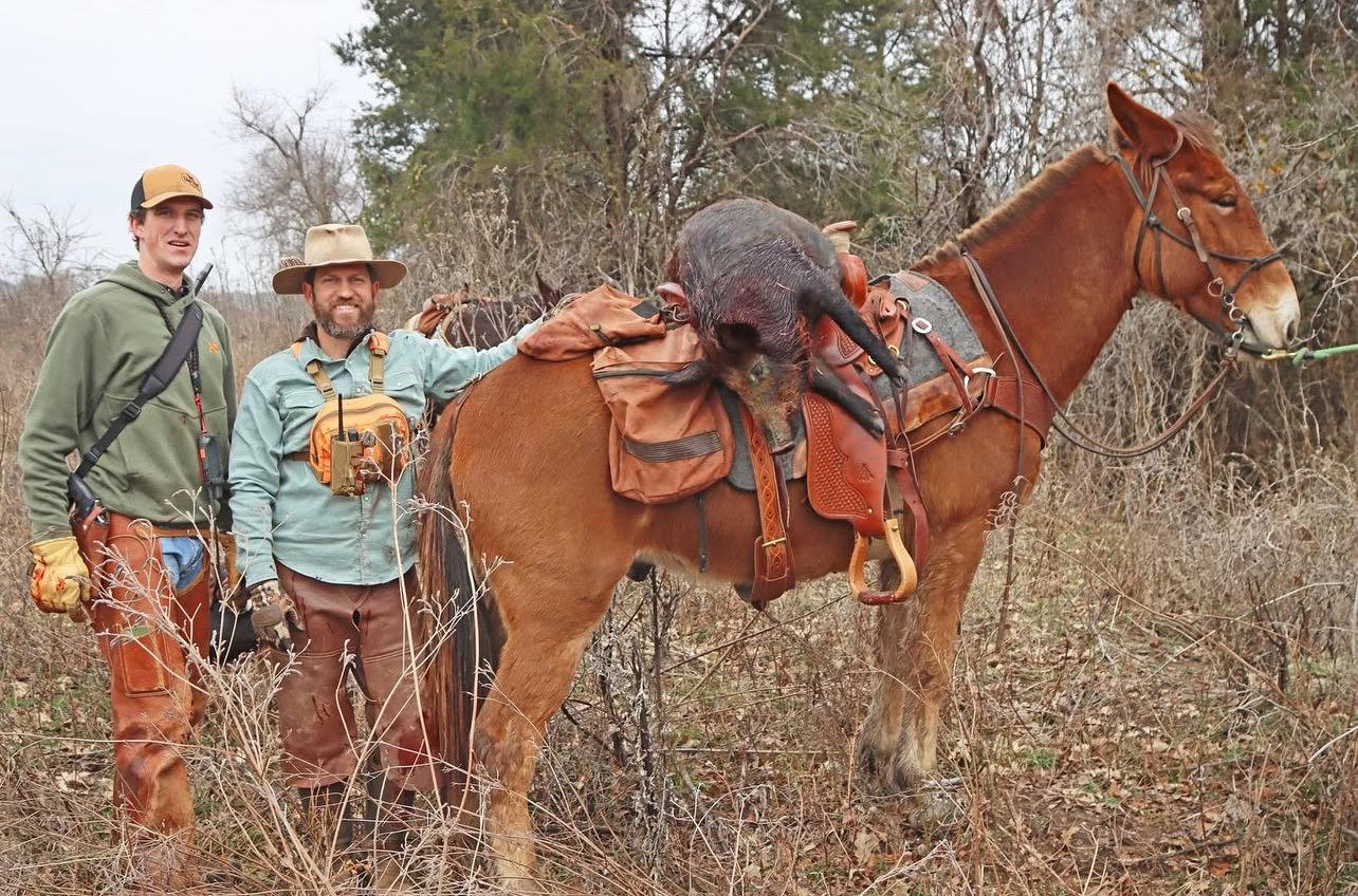Clay Newcomb — US hunting blogger and bear hunting expert