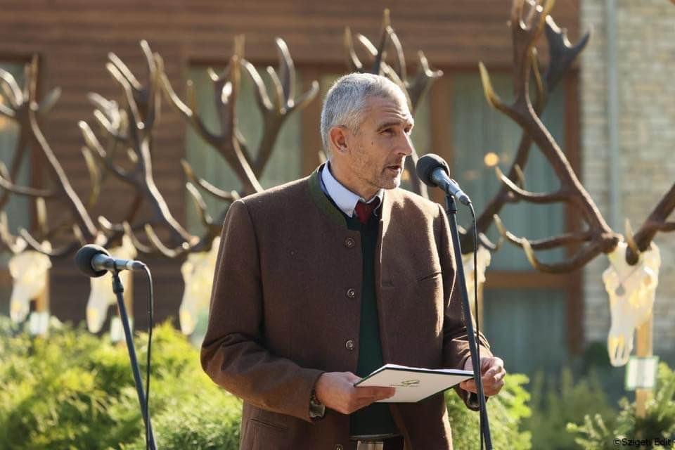 Trophy presentation at the governmental forest company in Somogy county , Hungary .