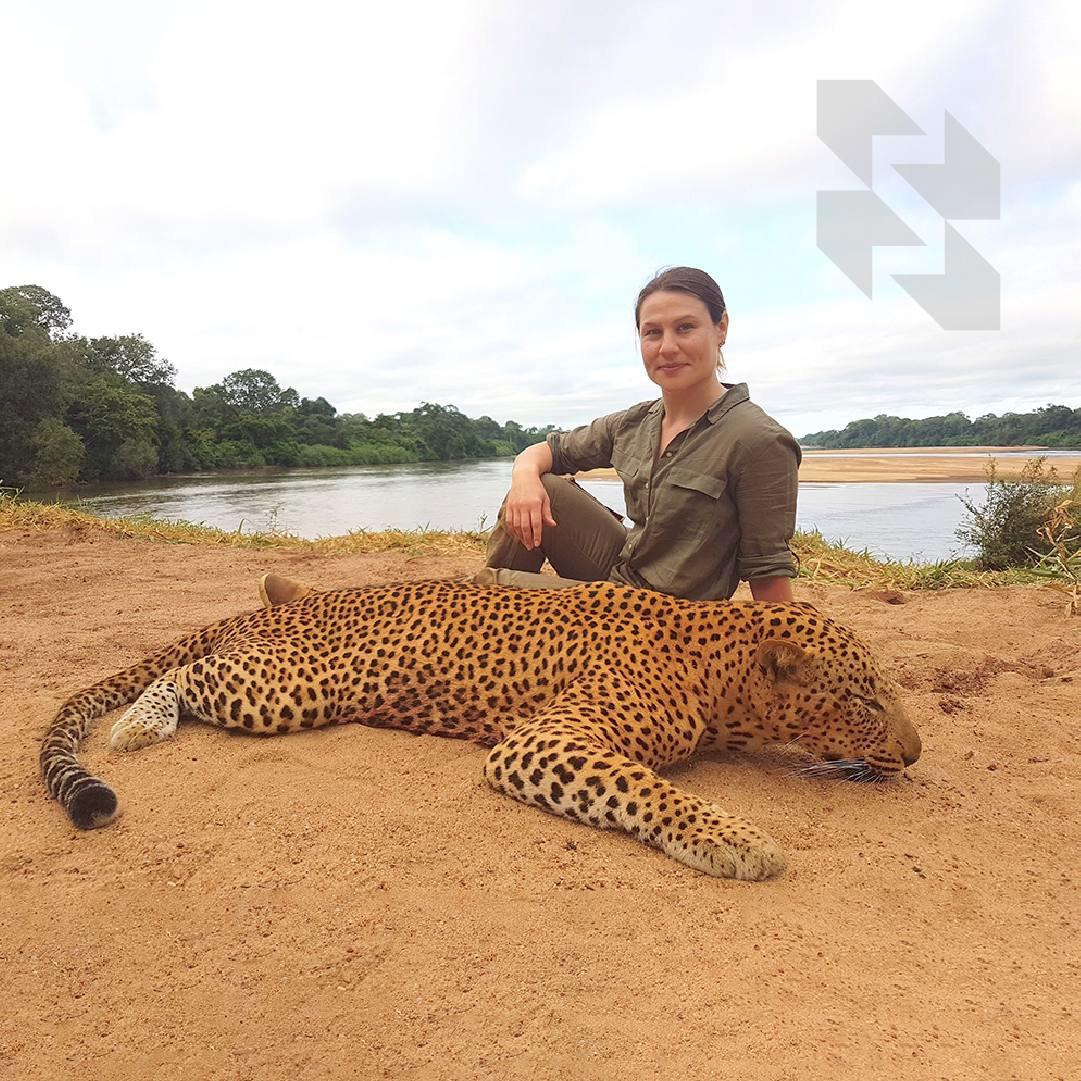 What motivates a woman to go hunting?
