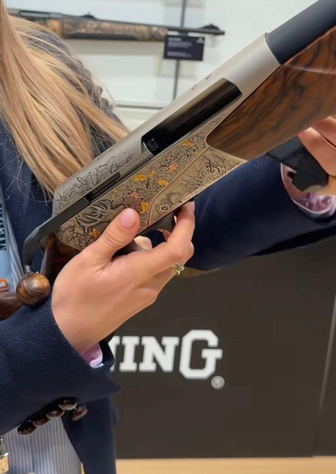 Browning Maral 4X Limited Edition “Autumn”: A Premium Straight-Pull Rifle for Discerning Hunters