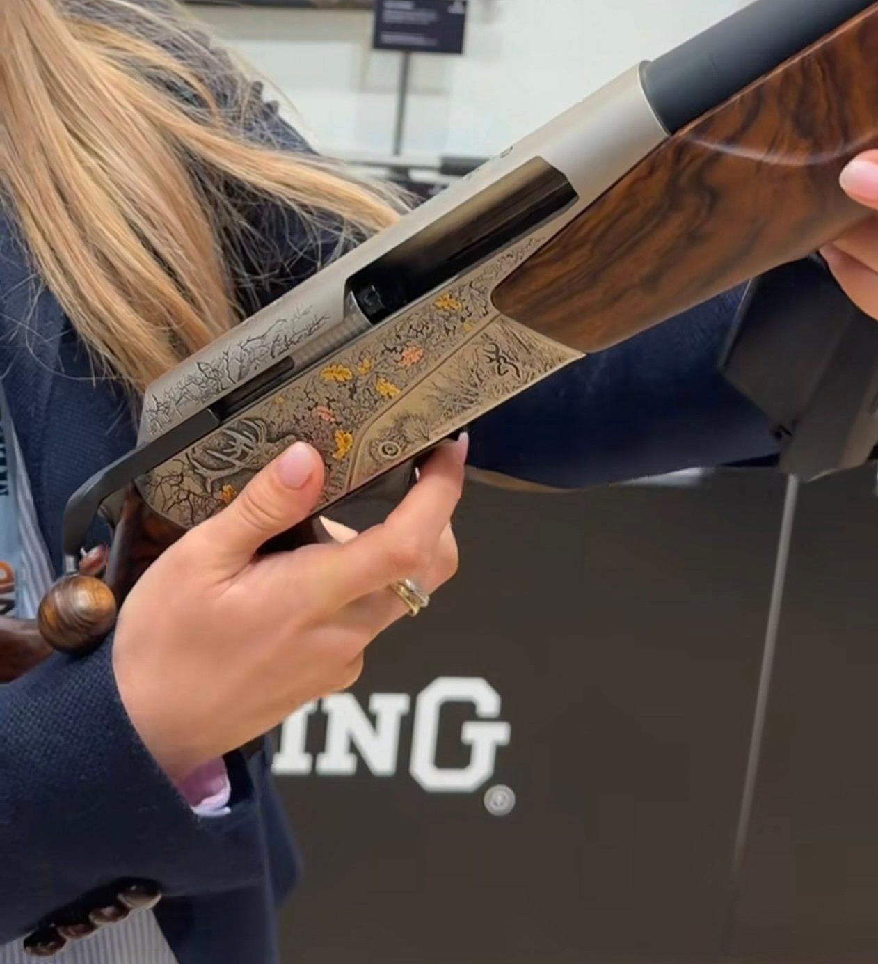 Browning Maral 4X Limited Edition “Autumn”: A Premium Straight-Pull Rifle for Discerning Hunters