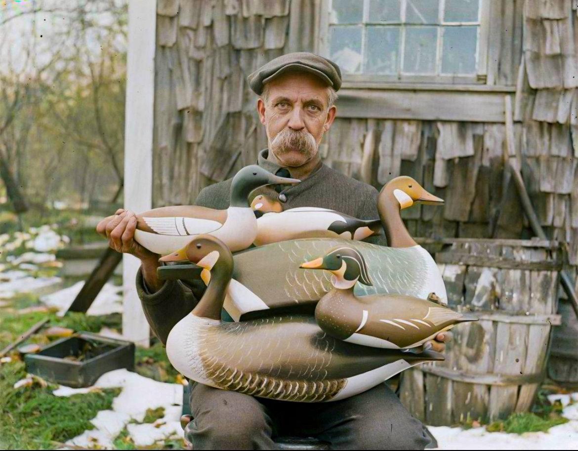 Joe Lincoln, a champion decoy maker (apparently for duck and goose hunting) from New England, 1926.