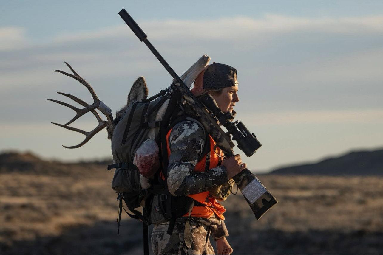 Kristy Lee Cook – Country Star Turned Hunting Influencer and Outdoor Blogger