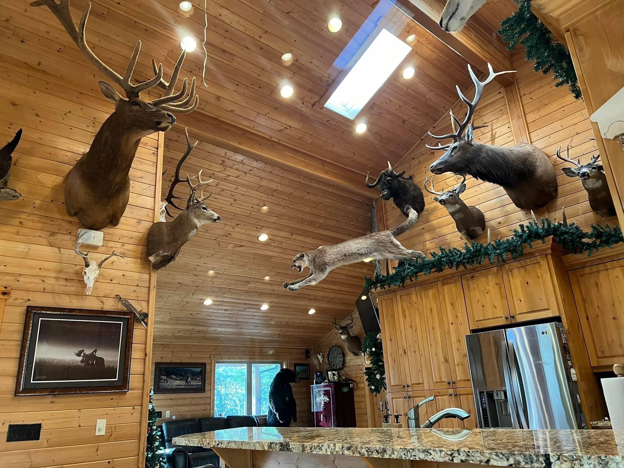 SPORTSMAN’S PARADISE!