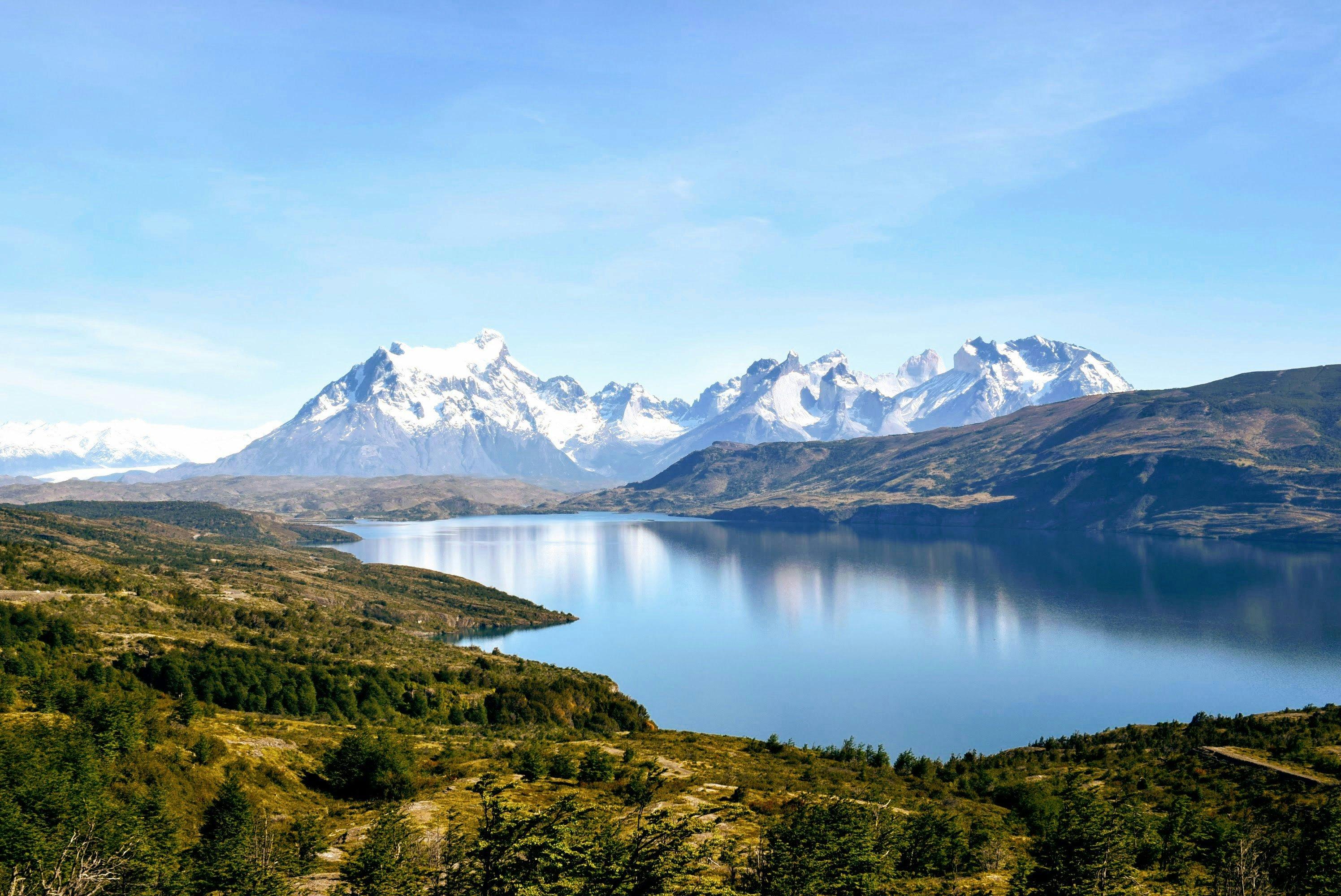 Legislación para cazadores, trofeos de caza, condiciones naturales, la caza en Chile: explorando los terrenos comunitarios indígenas