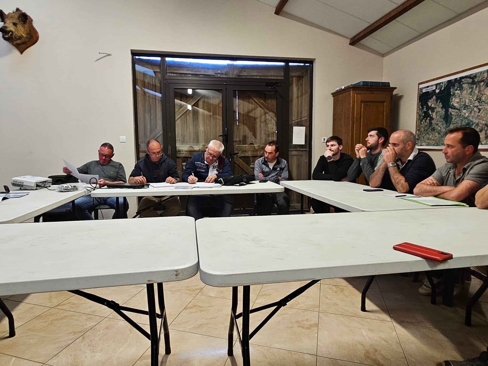 Réunion du CA de l'Afaccc 12 hier soir, au programme bilan des concours 2024, préparation des concours 2025 (avec des nouveautés !!!!😉👍) et préparation se votre bulletin de liaison qui sera envoyé par mail prochainement 😉