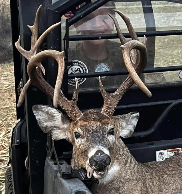 Check out this incredible buck taken by @j_burks88 taken in Amherst County, Va.