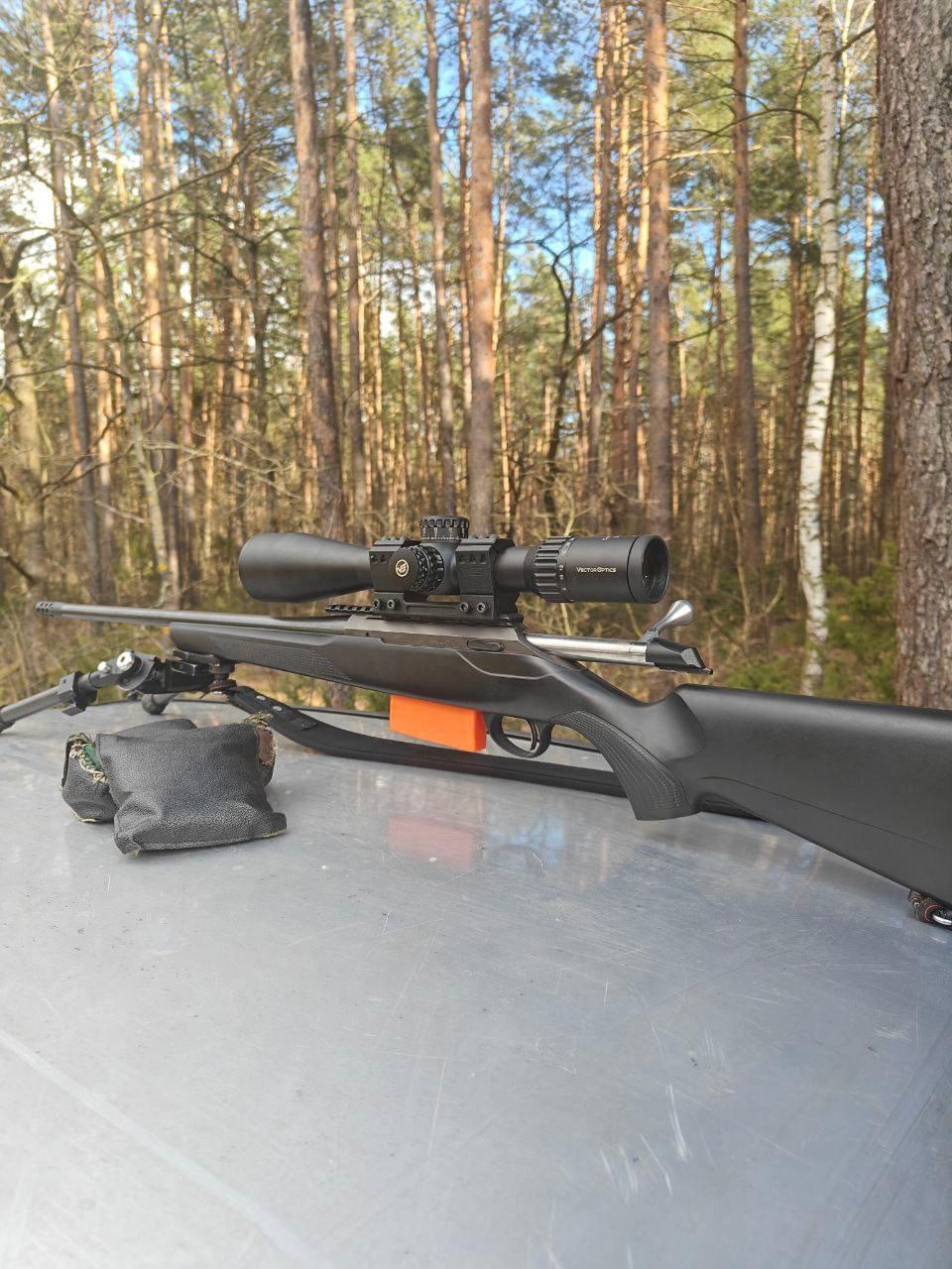 Oleg Krupitsa and Andrey, from the RikaNV team in Belarus, are working at the shooting range again!