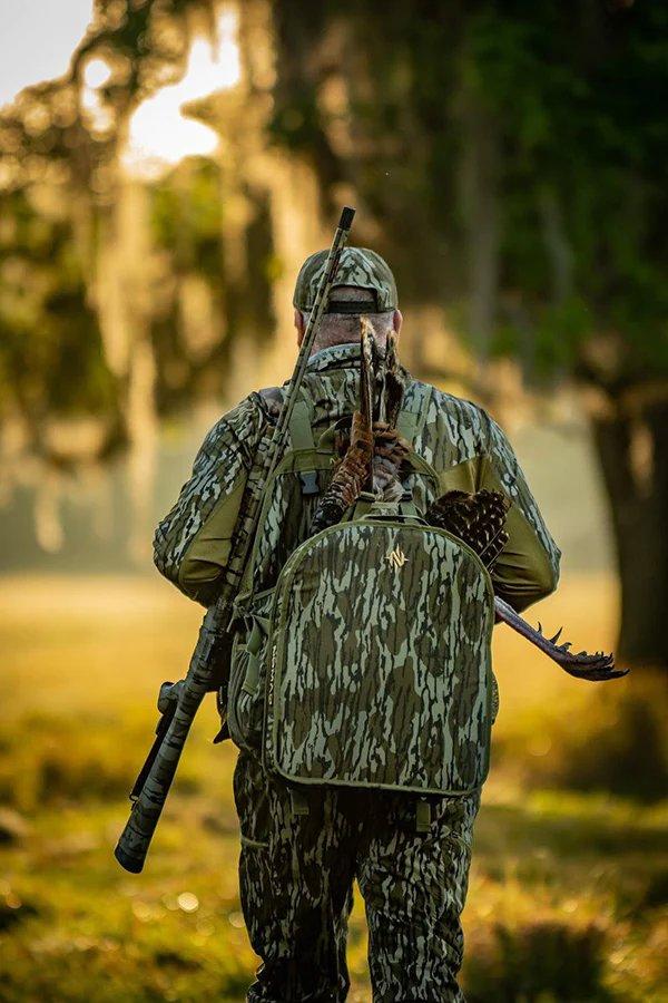 WHAT TO CARRY IN YOUR TURKEY HUNTING VEST