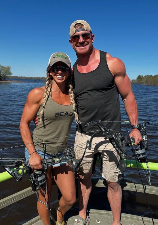 Josh and Sarah Bowmar — hunting bloggers and entrepreneurs: everything about ethical hunting, Bowmar Bowhunting, and sports nutrition