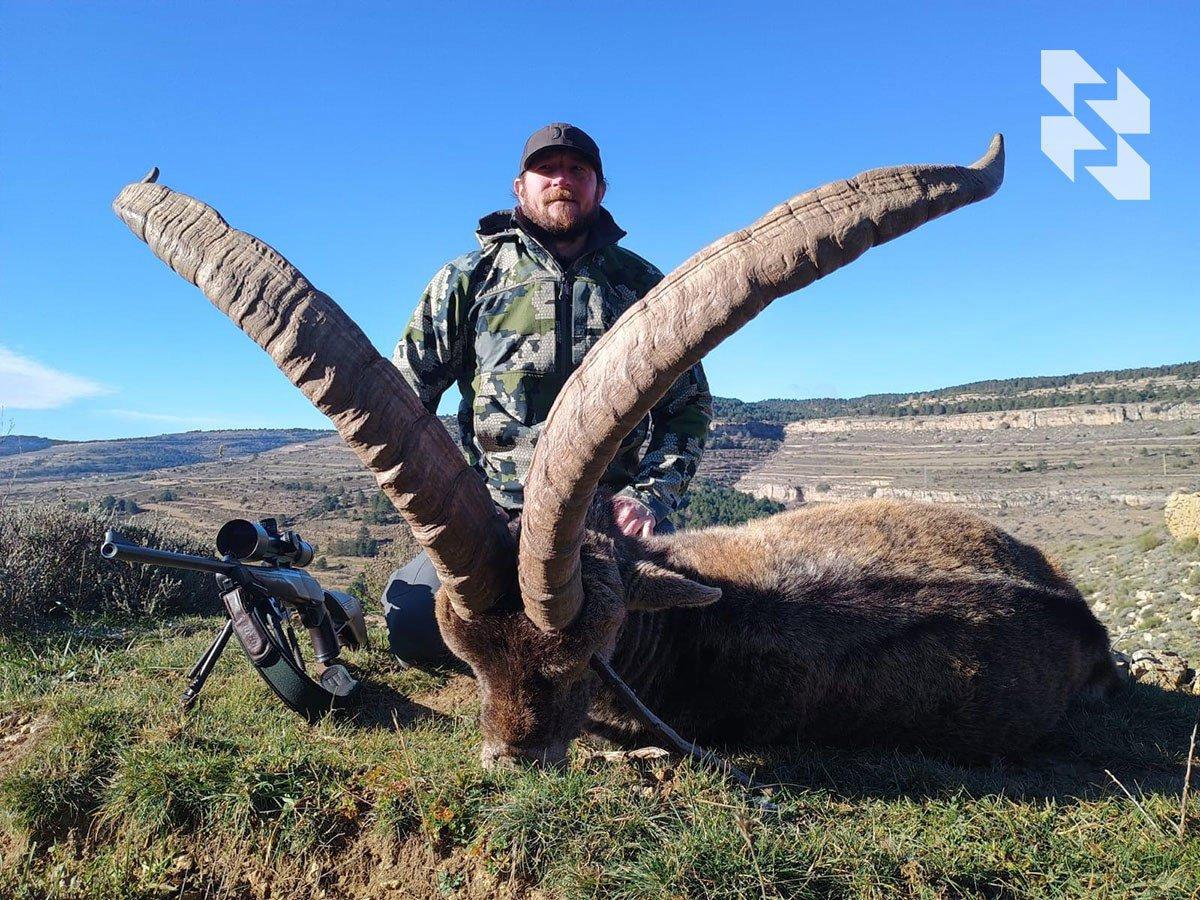 Spain: ibex, chamois, deer, birds