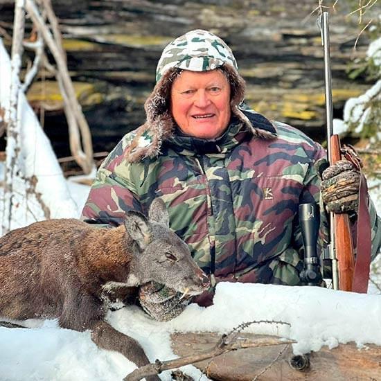 LYNX AND MUSK DEER HUNTING IN RUSSIA