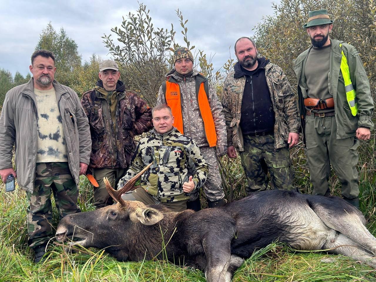 Driven hunting season opens in Belarus: congratulations to Sergey Gribov on his first moose!