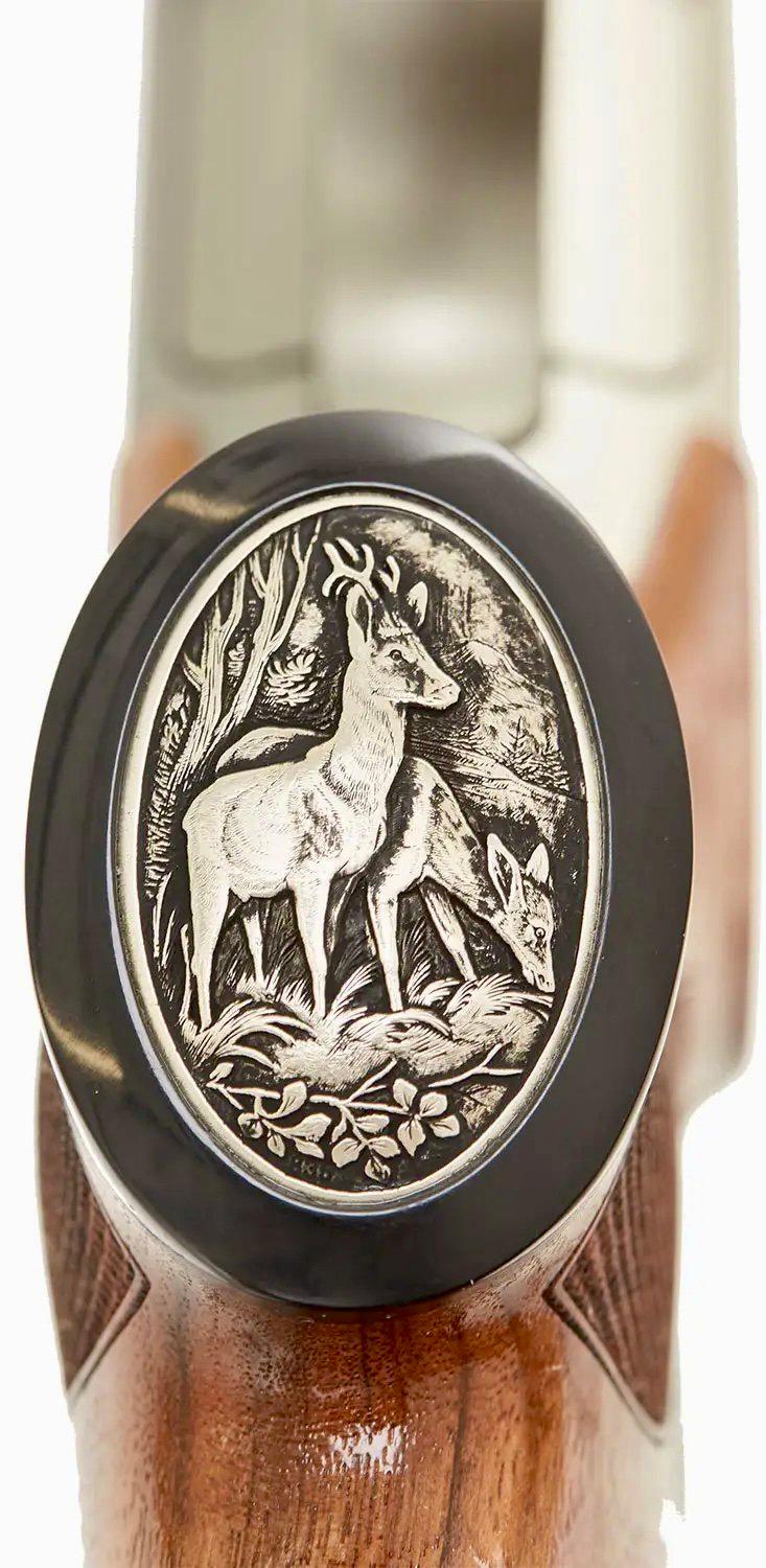 Blaser R8 Luxus Rifle Review: Straight-Pull Bolt Action for Elite Hunters — Specs, Calibers, Price, Accessories & Field Performance